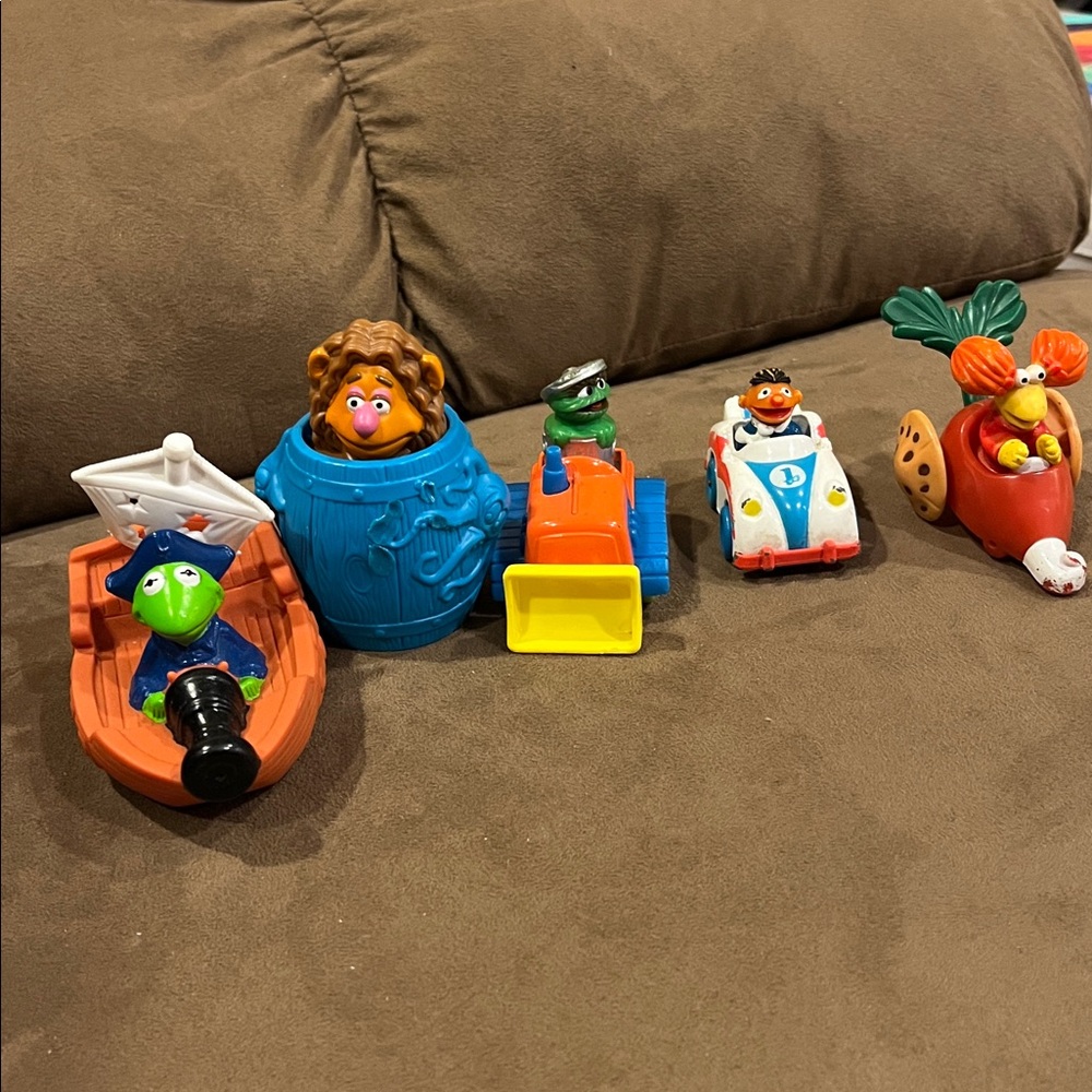 Fun Muppets/Sesame Street characters Vehicle Toy Set - Picture 9 of 9